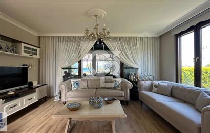 Ayvalık'ta Denize 50 Adım Satılık Müstakil 3+1 Villa