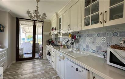 Ayvalık'ta Denize 50 Adım Satılık Müstakil 3+1 Villa