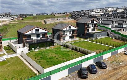 Tuzla Tepeören Vadi Konakları Kiralık Lüks Müstakil Villa 