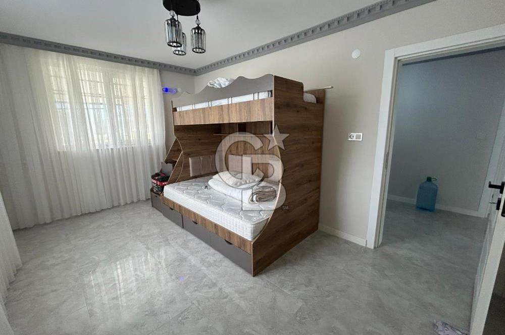 BURDUR BUCAK'TA SATILIK 8358 M2 TARLA VE EV