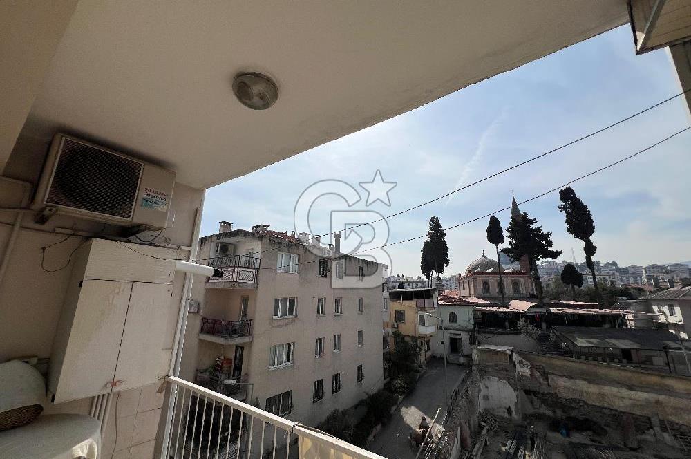 Güzelyalı Eşyalı Kiralık 3+1 Daire