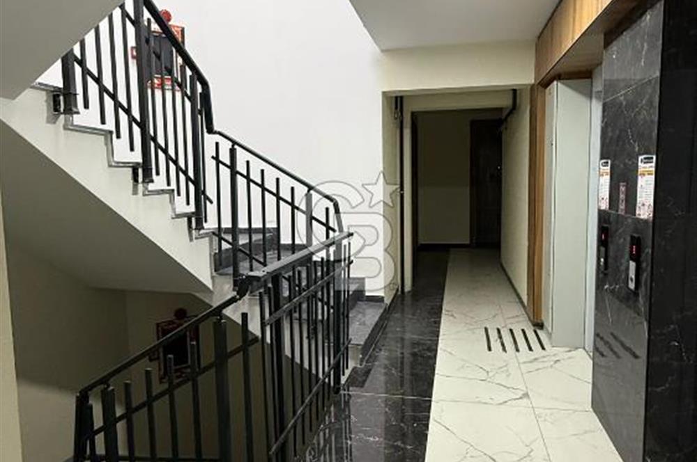 CB TUNALIYA ÇOK YAKIN BİLLUR SOKAKTA KATTA 1+1 SATILIK