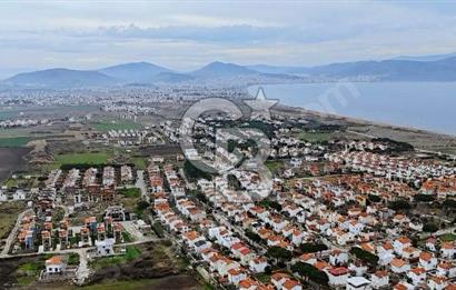 DİKİLİ KABAKUMDA VİLLA İMARLI ARSA