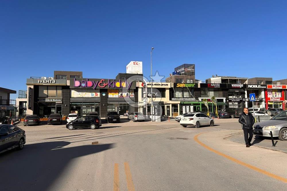 ALACAATLI DA TABELA DEĞERİ YÜKSEK 750 M2 KİRALIK CADDE DÜKKAN