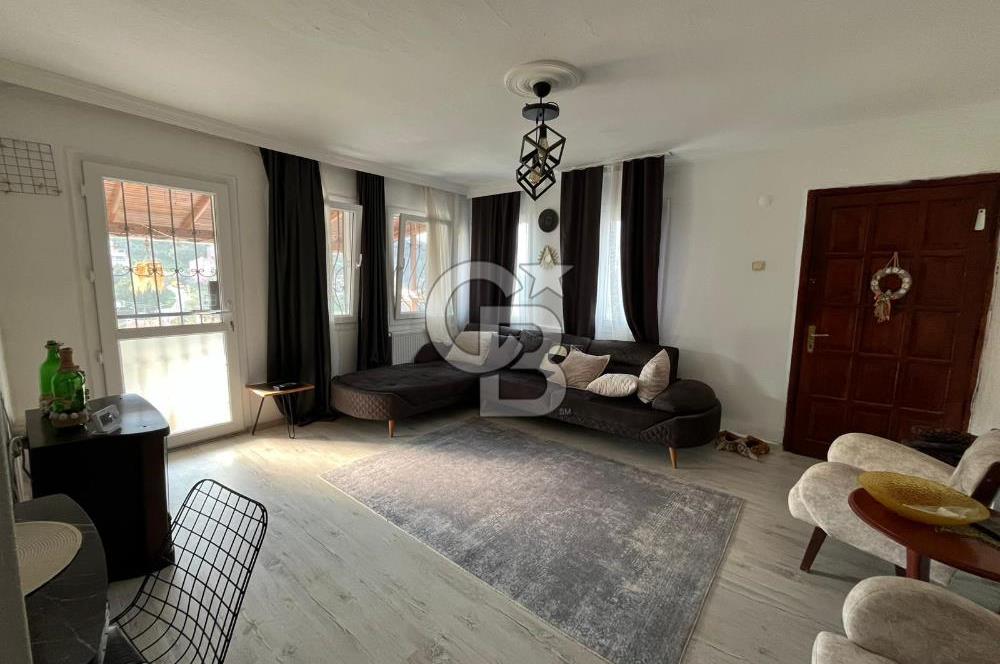 Yenifoça Alize Sitesi Teras Evlerde Deniz manzaralı 2+1 Yazlık