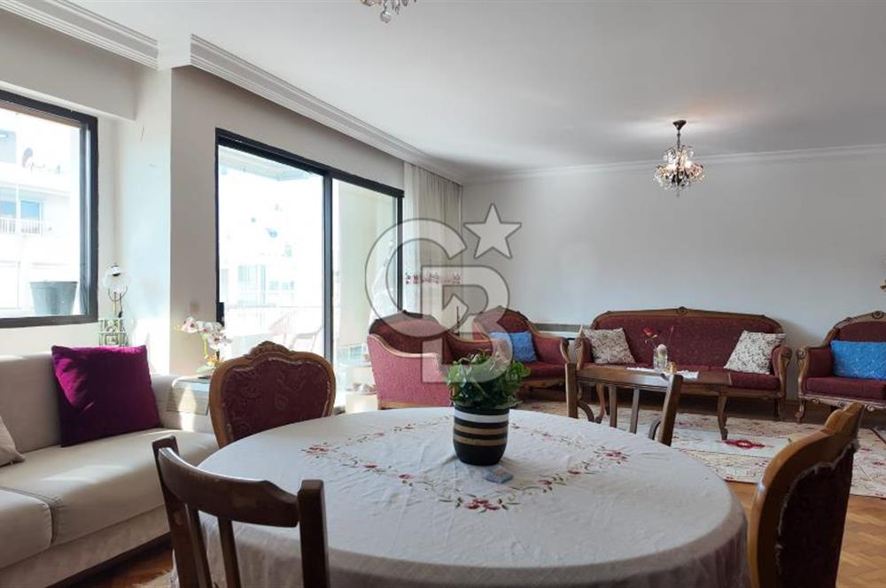 Alsancak Gündoğdu'da Satılık 3+1 Daire 140m²