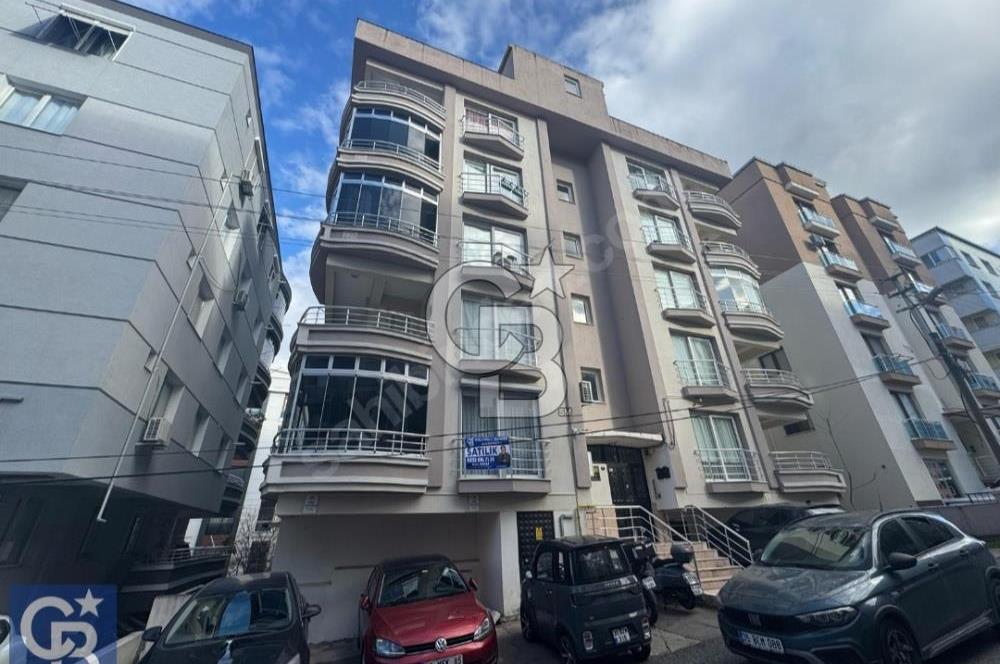 Aliağa Merkezde Satılık Geniş 3+1 Daire