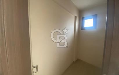 KARŞIYAKA YALI  DOĞALGAZLI MERKEZİ KONUMLU 2+1 KİRALIK DAİRE 