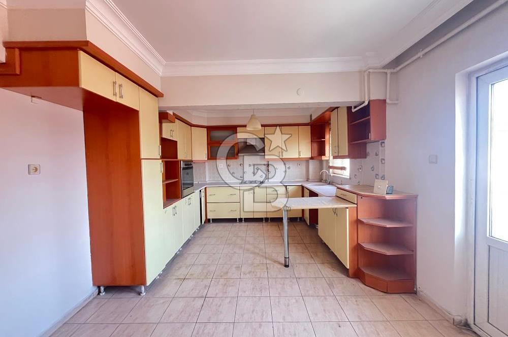 CB KiNG'DEN ATATÜRK MAHALLESİ 4+1 180m² SATILIK DUBLEKS