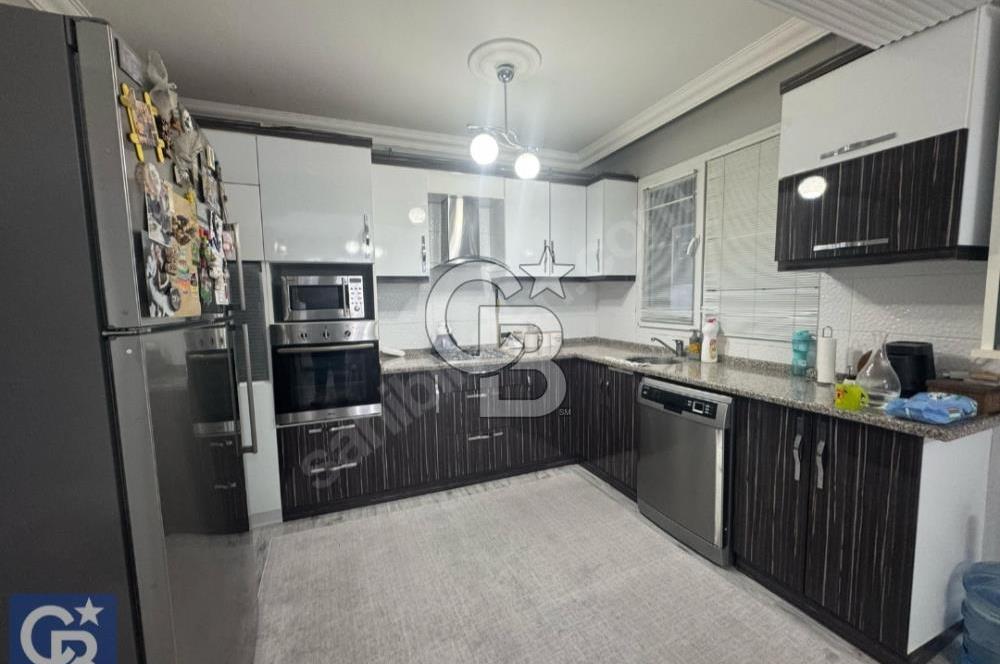 Aliağa Merkezde Satılık Geniş 3+1 Daire