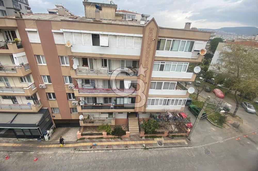 KARŞIYAKA YALI  DOĞALGAZLI MERKEZİ KONUMLU 2+1 KİRALIK DAİRE 