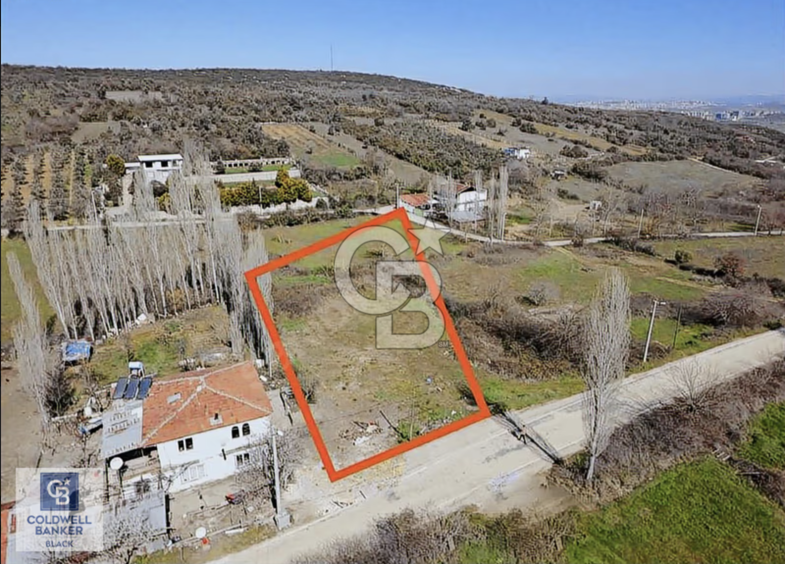 CB BLACK'TEN HASANAĞA'DA SATILIK 1.550 m2 ARAZİ