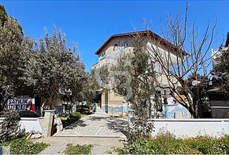 Pelitköy'de Müstakil 3+1 Villa ve 205 m2 İmarlı Arsa (2 Tapu) - 2 - 340872