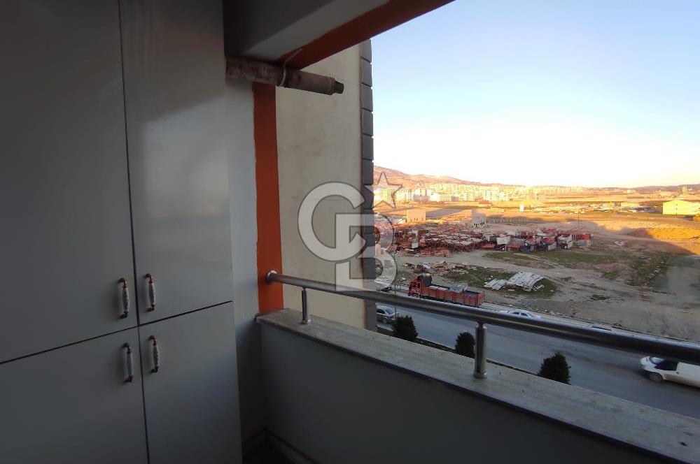 COLDWELL BANKERDEN KUYUMCUKENT ANACADDE ÜZERİ KİRALIK 2+1 DAİRE