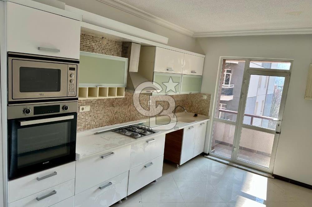 ORAN'DA BAKIMLI MANZARALI 4+1 KİRALIK DAİRELER