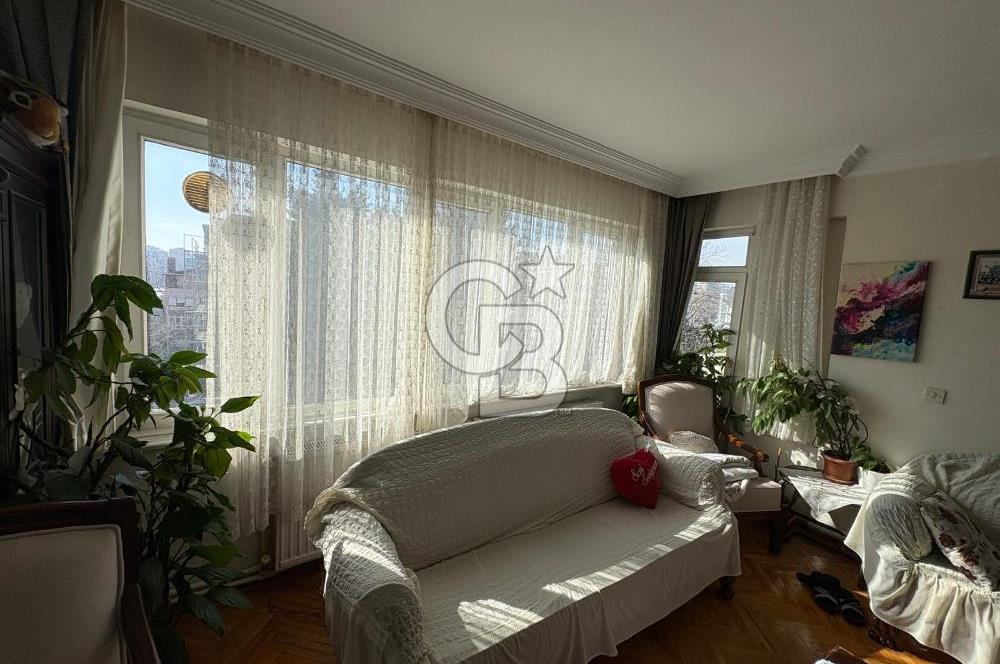 MERTER ABDURRAHMAN NAFİZ GÜRMAN MAHALLESİNDE 3+1 SATILIK DAİRE