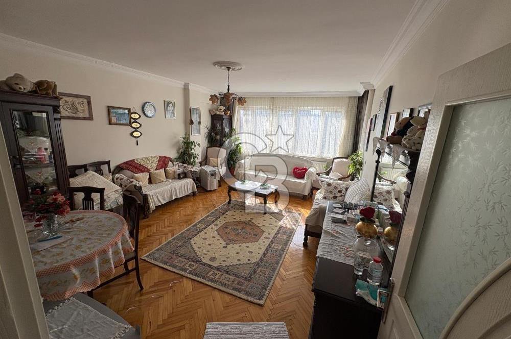 MERTER ABDURRAHMAN NAFİZ GÜRMAN MAHALLESİNDE 3+1 SATILIK DAİRE