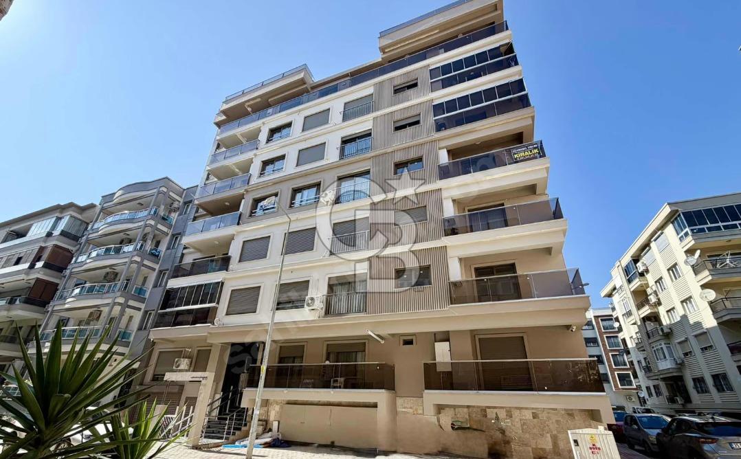 YALI MAHALLESİ ŞEMİKLER PAZAR YERİ YAKINI 2+1 SATILIK DAİRE