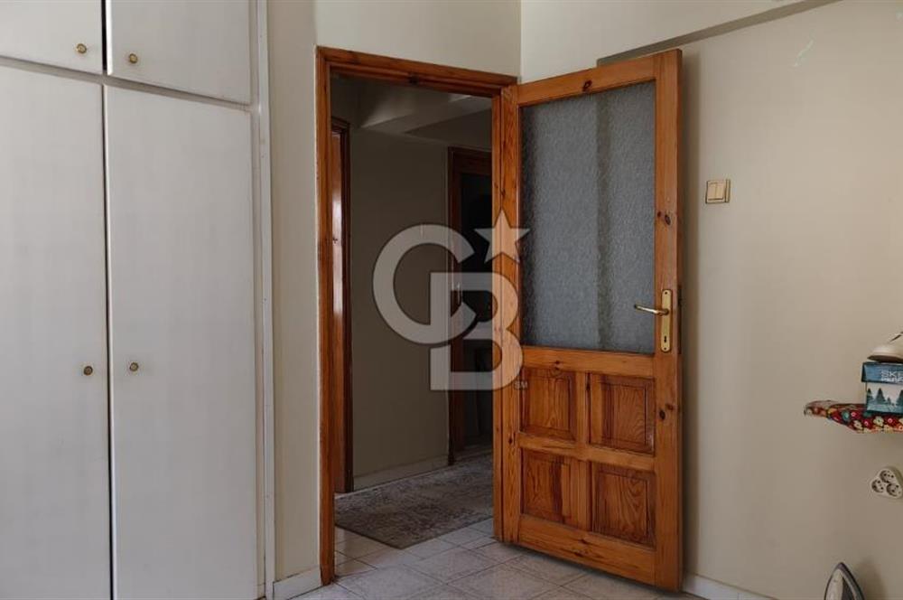 Karşıyaka, Alaybey, 2+1 Eşyalı Kiralık Daire