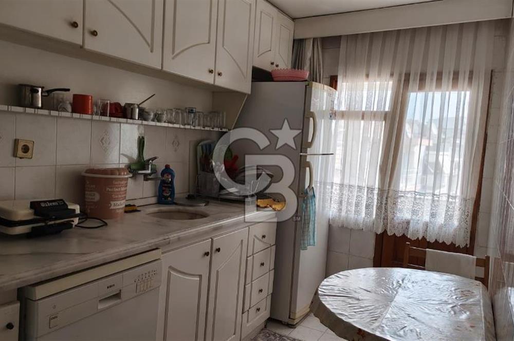 Karşıyaka, Alaybey, 2+1 Eşyalı Kiralık Daire