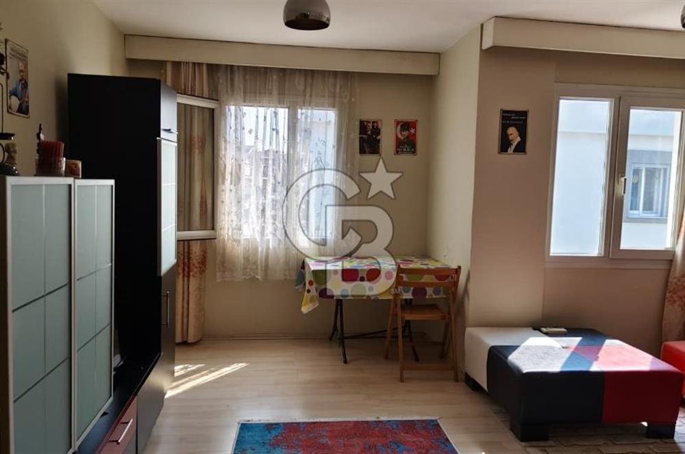 Karşıyaka, Alaybey, 2+1 Eşyalı Kiralık Daire