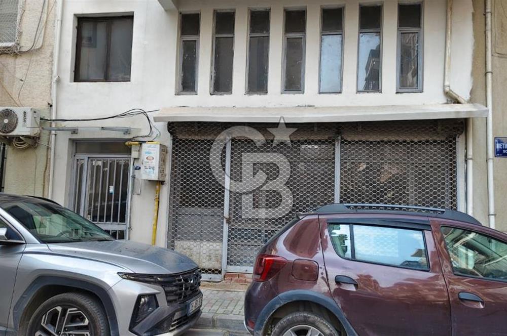 Karşıyaka, Alaybey, 2+1 Eşyalı Kiralık Daire