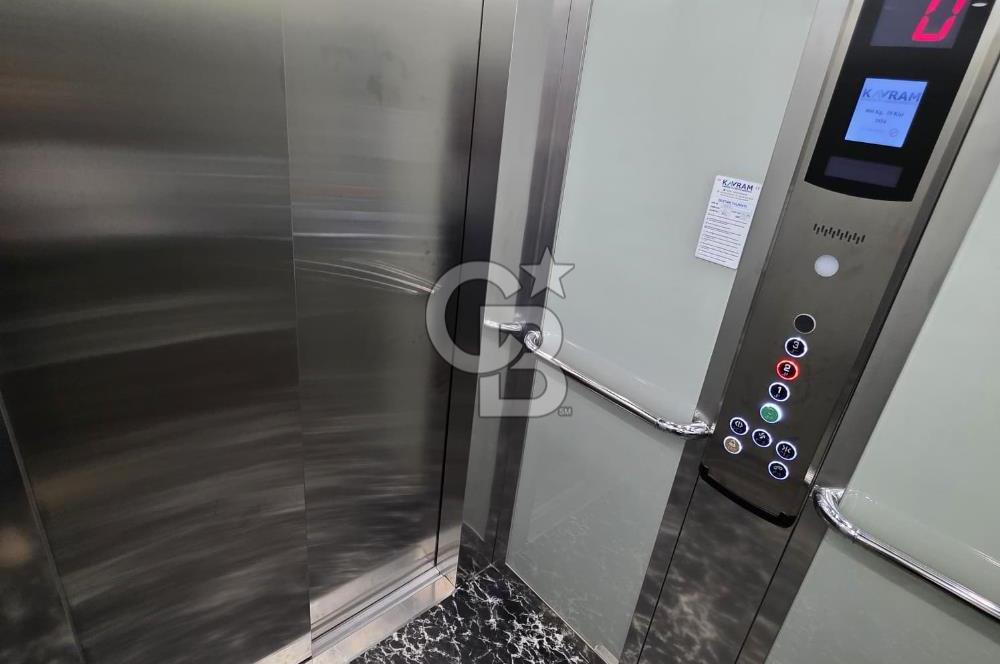 BAHÇEYAKA'DA SATILIK 2+1 DAİRE