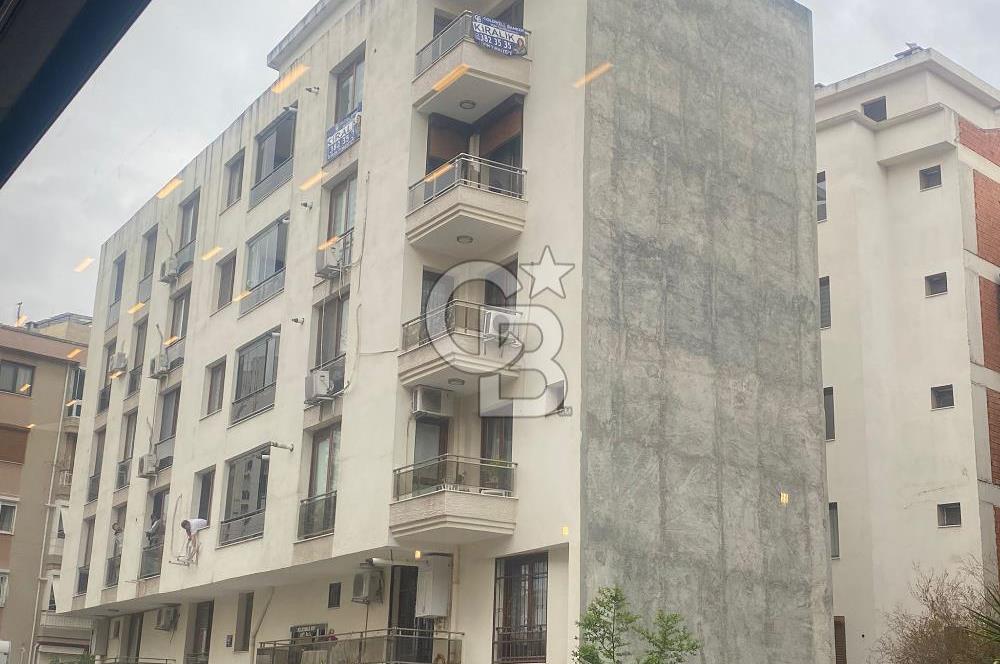 KARŞIYAKA YALI  DOĞALGAZLI MERKEZİ KONUMLU 2+1 KİRALIK DAİRE 