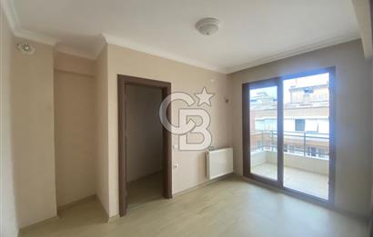 KARŞIYAKA YALI  DOĞALGAZLI MERKEZİ KONUMLU 2+1 KİRALIK DAİRE 