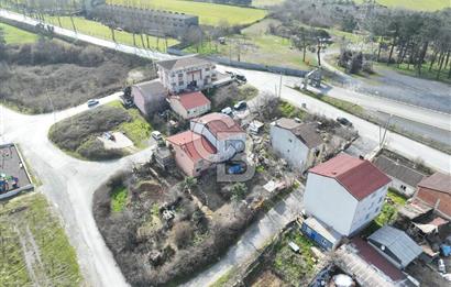 ARNAVUTKÖY TAŞOLUKTA METROYA YAKIN VİLLA İMARLI SATILIK ARSA