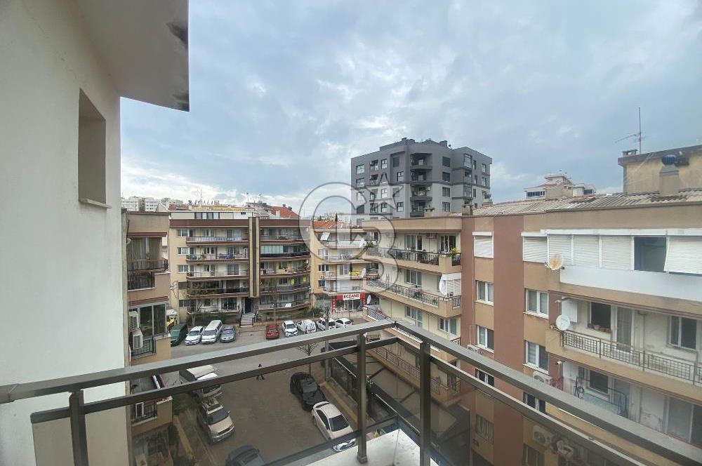 KARŞIYAKA YALI  DOĞALGAZLI MERKEZİ KONUMLU 2+1 KİRALIK DAİRE 