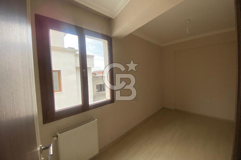 KARŞIYAKA YALI  DOĞALGAZLI MERKEZİ KONUMLU 2+1 KİRALIK DAİRE 