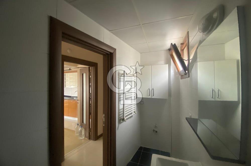 KARŞIYAKA YALI  DOĞALGAZLI MERKEZİ KONUMLU 2+1 KİRALIK DAİRE 