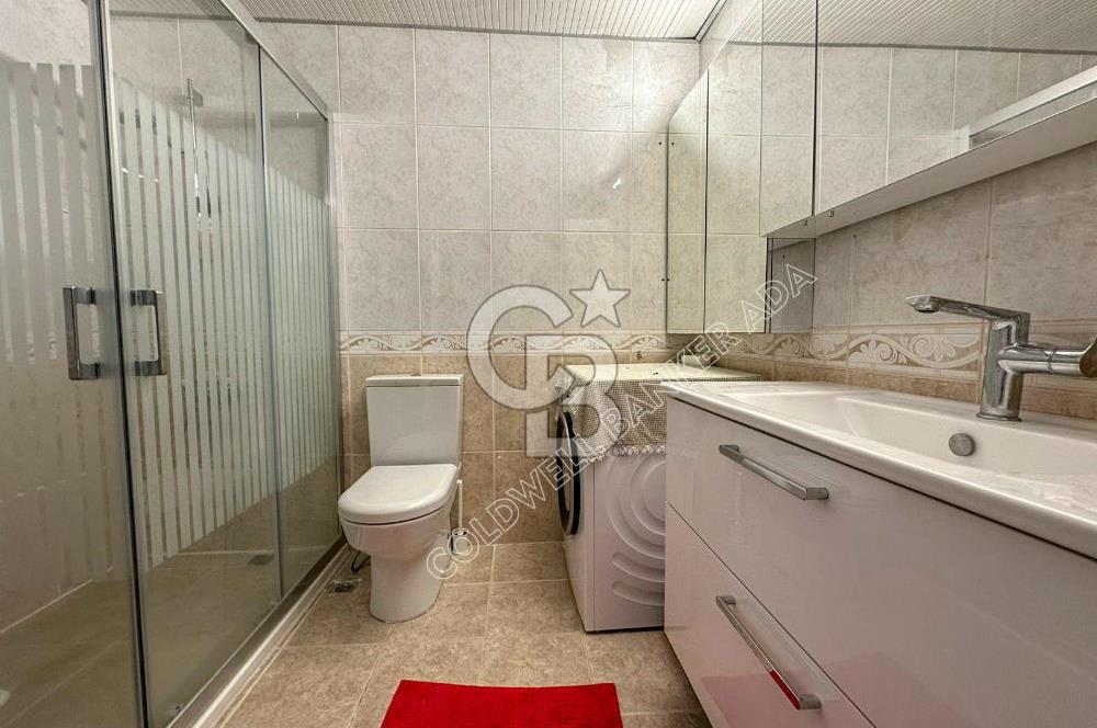 Kuşadası Kordon’da Panoramik Deniz Manzaralı Çatı Dubleks