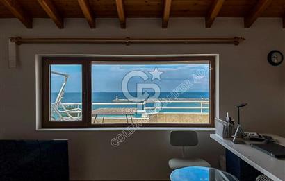 Kuşadası Kordon’da Panoramik Deniz Manzaralı Çatı Dubleks