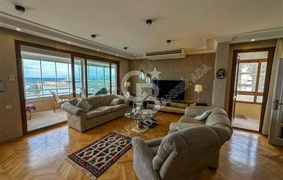 Kuşadası Kordon’da Panoramik Deniz Manzaralı Çatı Dubleks