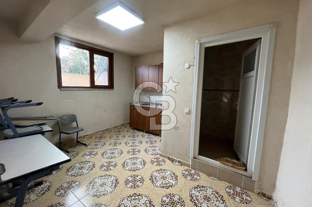 ARNAVUTKÖY TAŞOLUKTA SATILIK MÜSTAKİL VİLLA