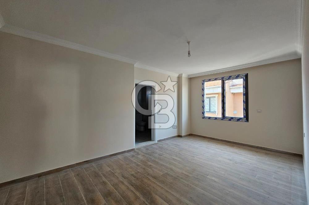 Altınova Ana Cadde Üzeri Satılık 3+1 Ebeveyn Banyolu Daire