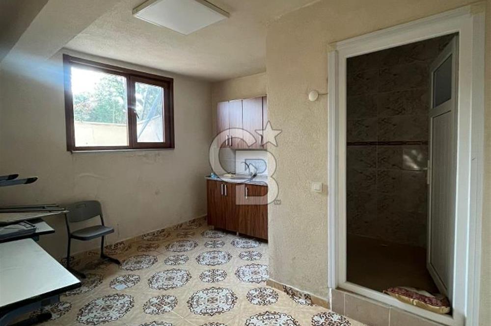 ARNAVUTKÖY TAŞOLUKTA SATILIK MÜSTAKİL VİLLA