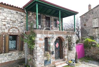 Küçükköyde Merkezde Konut Kullanımlı 3+1 Taş Ev - 1 - 340953