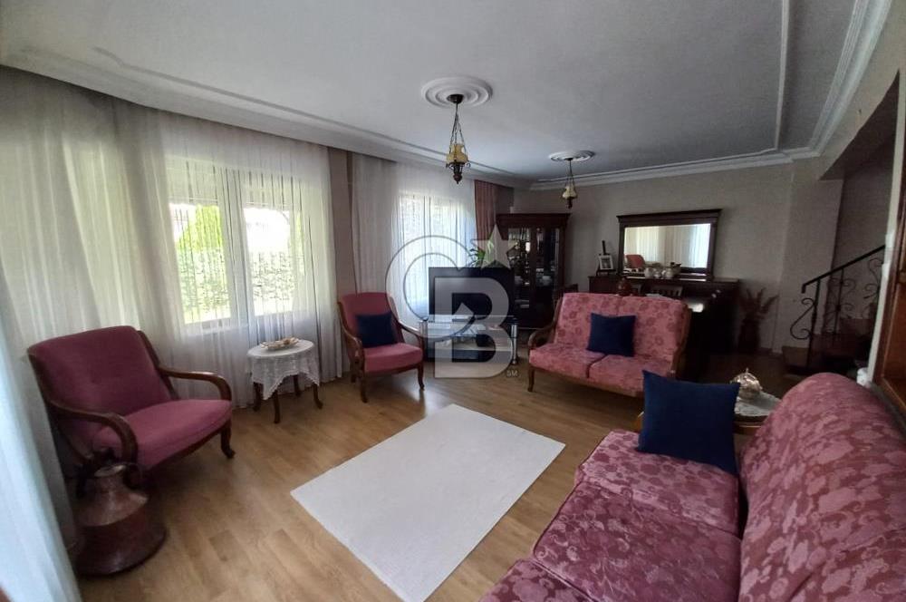 BAŞİSKELE YENİKÖY MERKEZ MAH. SİTE İÇİNDE SATILIK 3+1 VİLLA