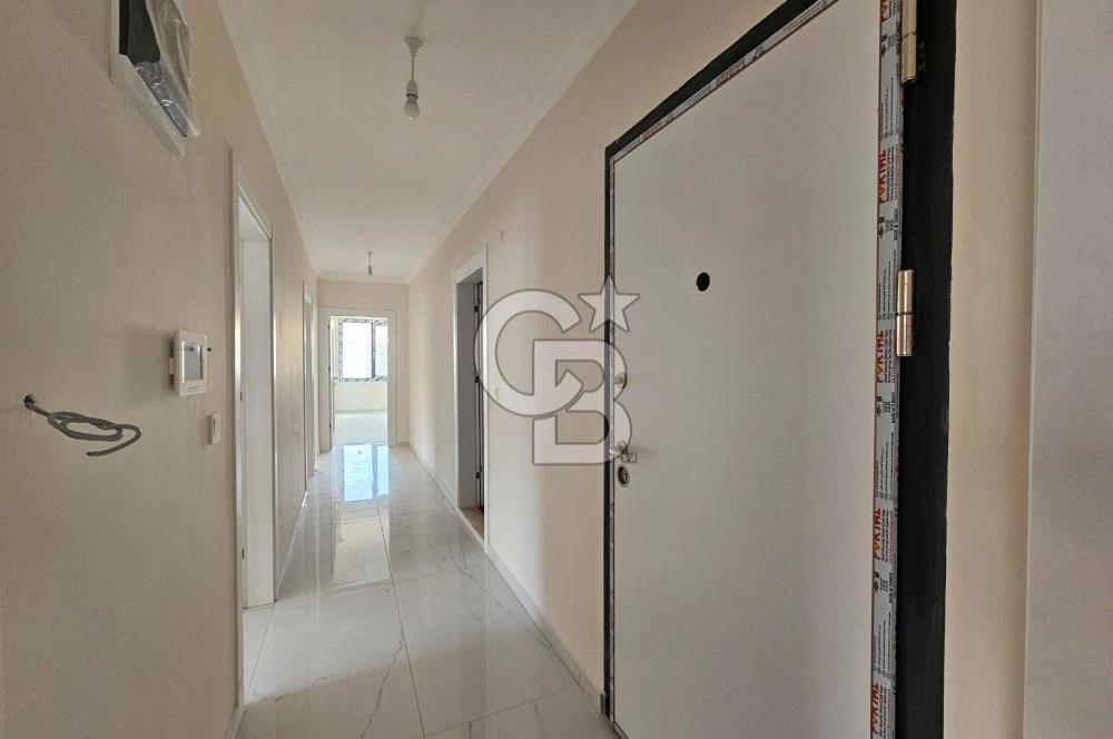 Altınova Ana Cadde Üzeri Satılık 3+1 Ebeveyn Banyolu Daire