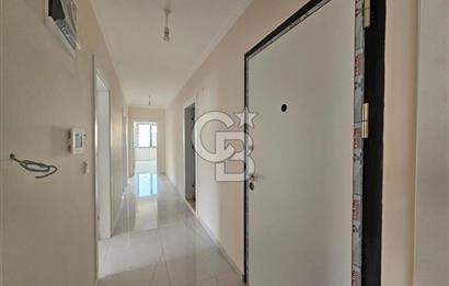 Altınova Ana Cadde Üzeri Satılık 3+1 Ebeveyn Banyolu Daire