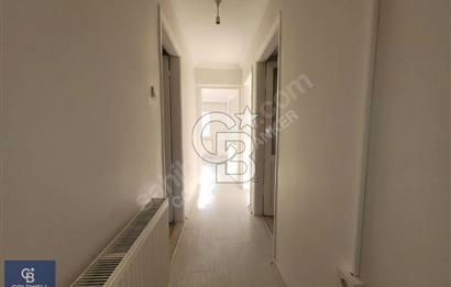 ÜÇKUYULAR MAHALLESİNDE 3+1 BAKIMLI DOĞALGAZLI SATILIK DAİRE