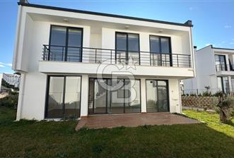 Gömeç Keremköy'de Havuzlu Site İçerisinde 3+1 Satılık Villa - 1 - 340980