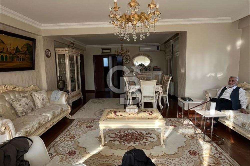 ARNAVUTKÖY TAŞOLUKTA SATILIK MÜSTAKİL VİLLA