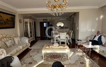 ARNAVUTKÖY TAŞOLUKTA SATILIK MÜSTAKİL VİLLA