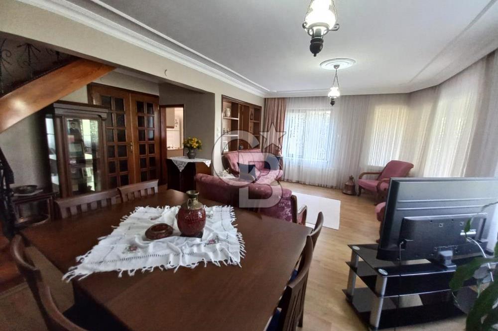 BAŞİSKELE YENİKÖY MERKEZ MAH. SİTE İÇİNDE SATILIK 3+1 VİLLA