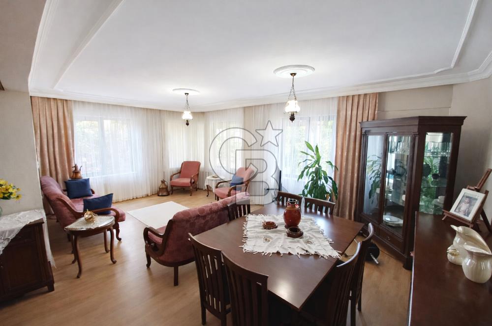 BAŞİSKELE YENİKÖY MERKEZ MAH. SİTE İÇİNDE SATILIK 3+1 VİLLA