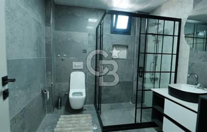 Torbalı Çamlıca’da Ruhsatlı, Havuzlu Müstakil Villa | Geniş Bahçeli